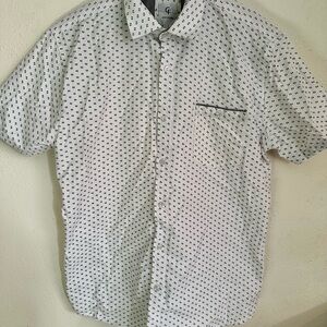 Casual White Patterned Button Down Shirt